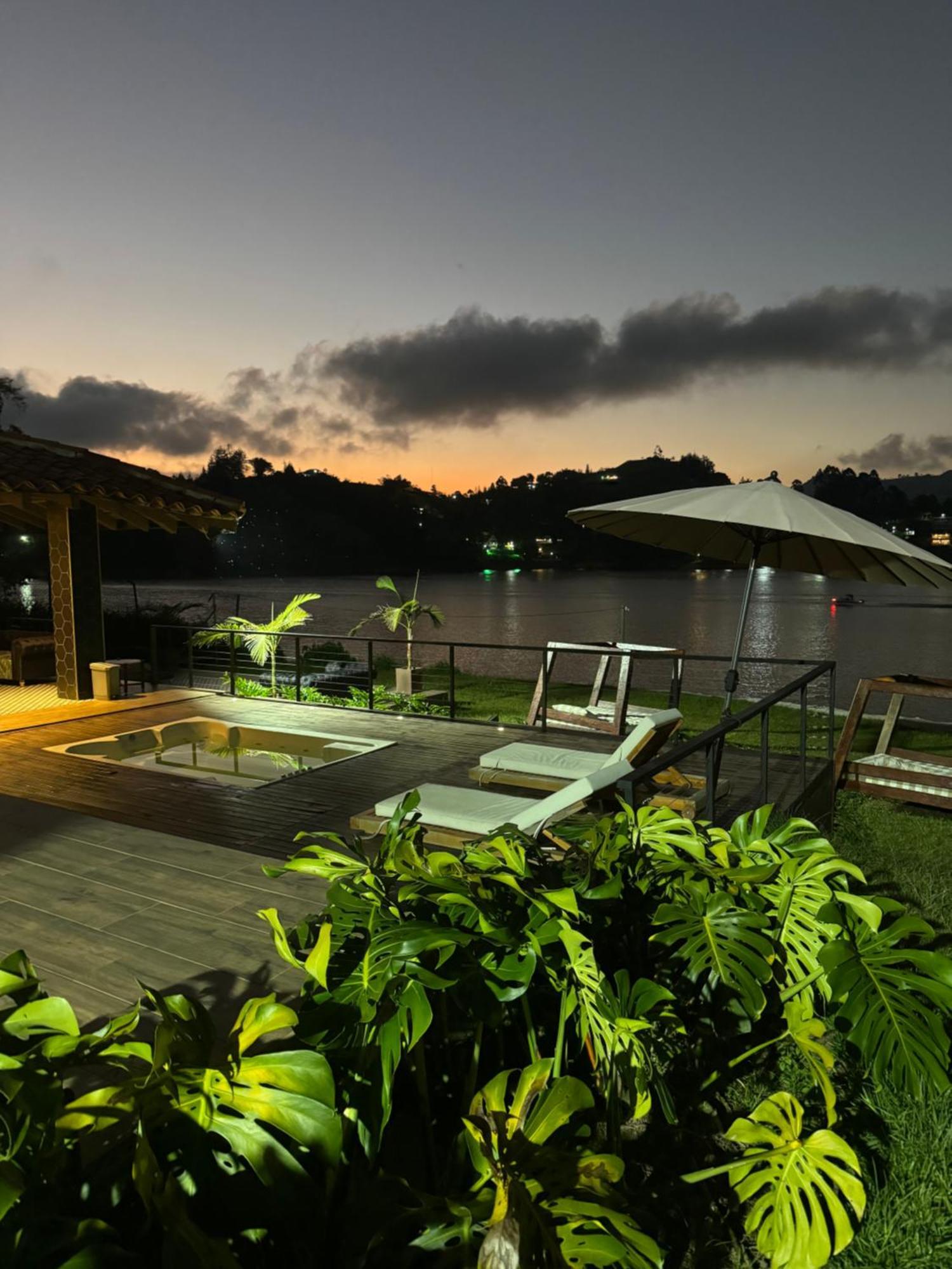 Botanico Hotel Boutique Guatape El Penol  Dış mekan fotoğraf